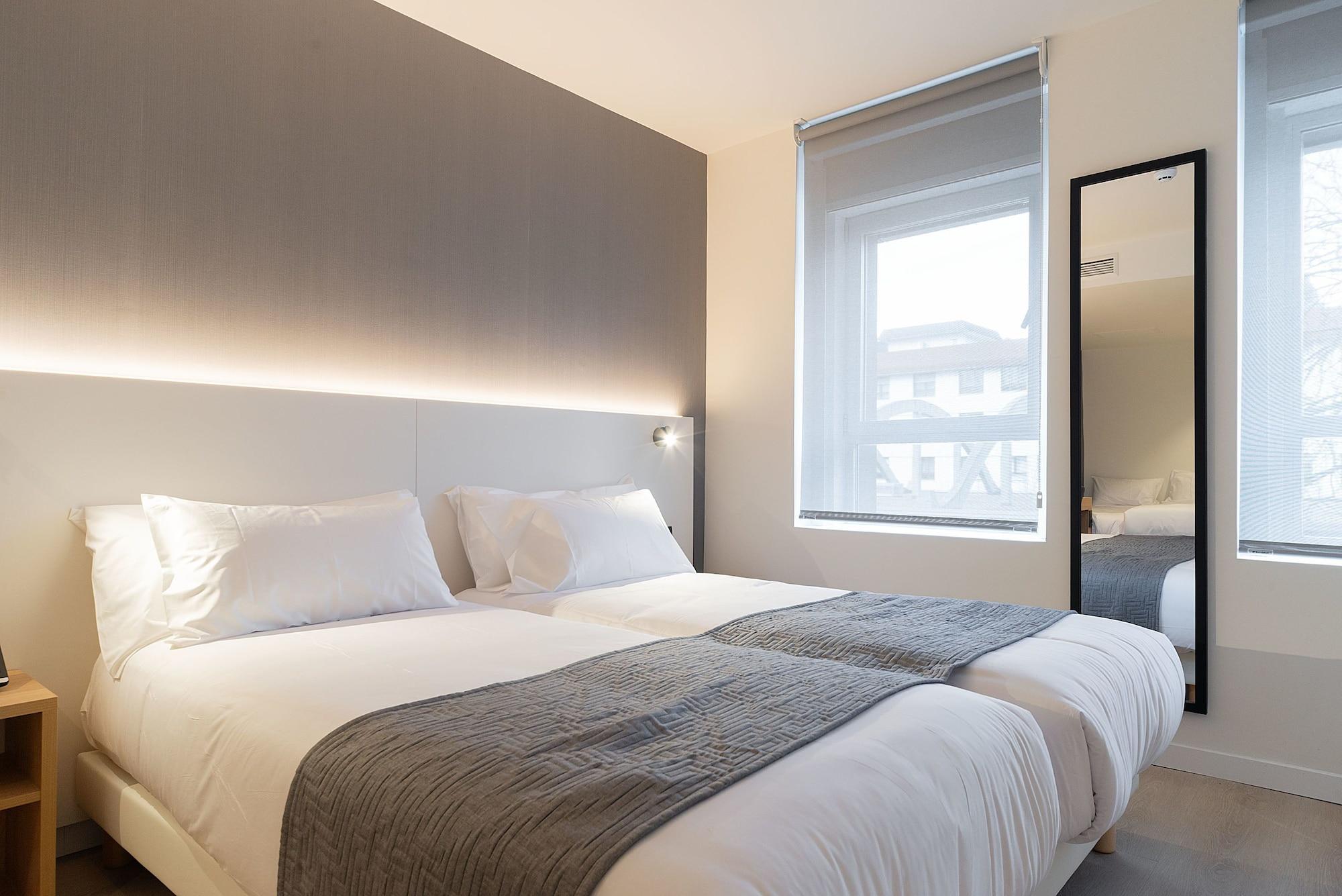 Oeste Hotel